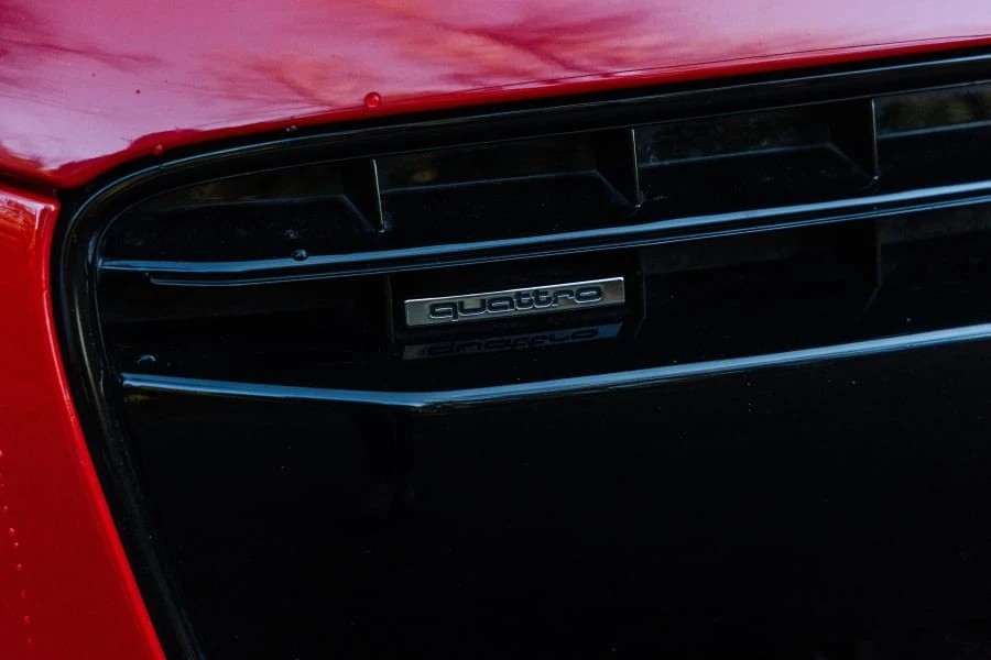 2012 Audi 42 R8 - Image 14 of 31