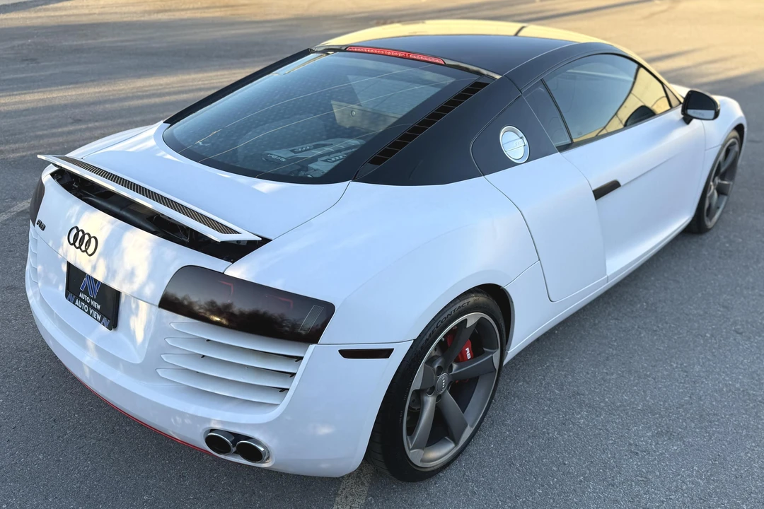 2012 Audi 42 R8 - Image 5 of 31