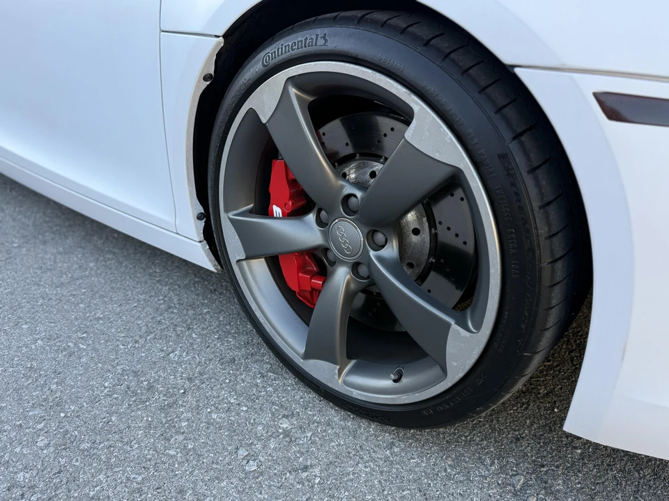 2012 Audi 42 R8 - Image 30 of 31