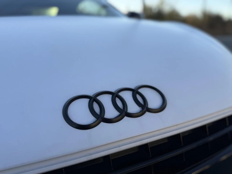 2012 Audi 42 R8 - Image 14 of 31