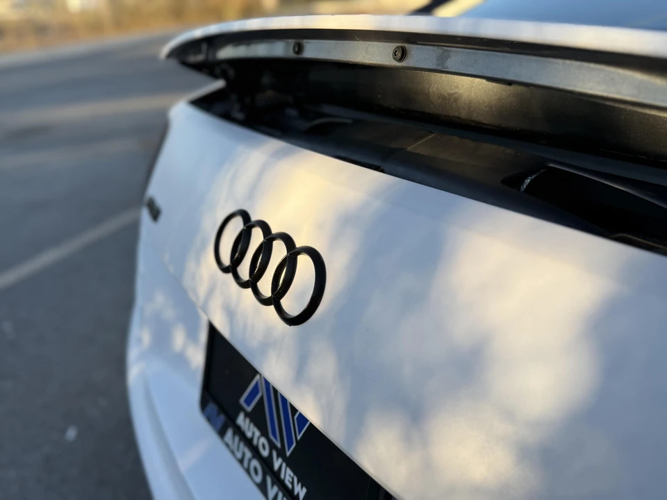 2012 Audi 42 R8 - Image 24 of 31