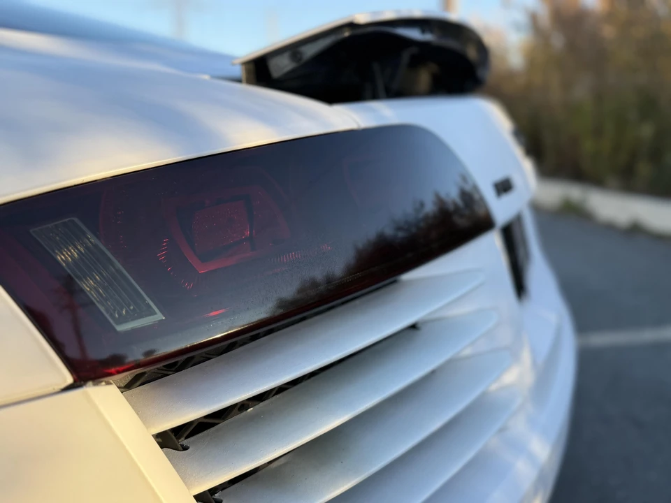 2012 Audi 42 R8 - Image 23 of 31