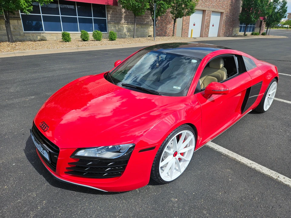 2012 Audi 42 R8 - Image 10 of 31