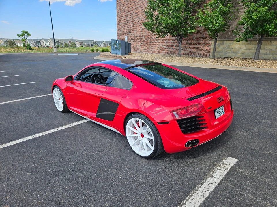 2012 Audi 42 R8 - Image 14 of 31