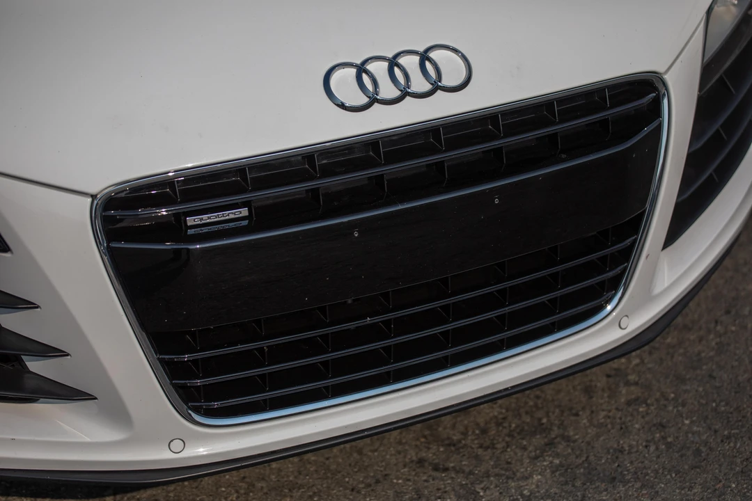 2012 Audi 42 R8 - Image 28 of 31