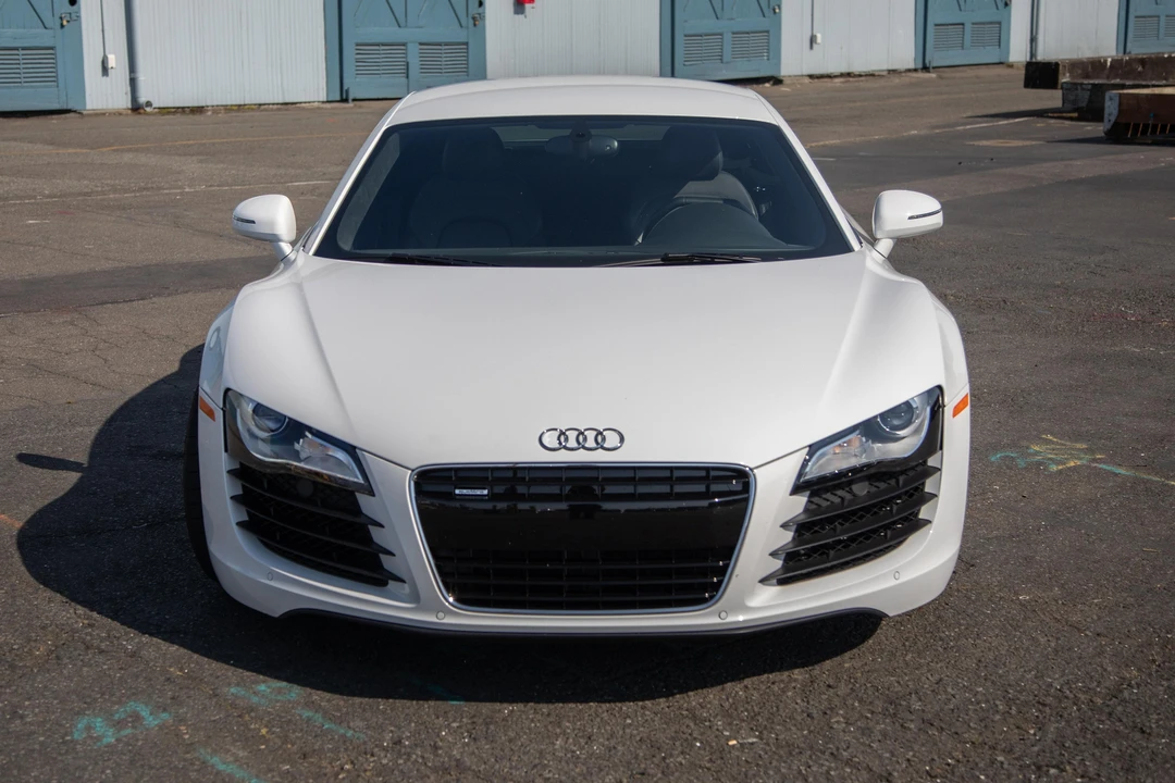 2012 Audi 42 R8 - Image 7 of 26