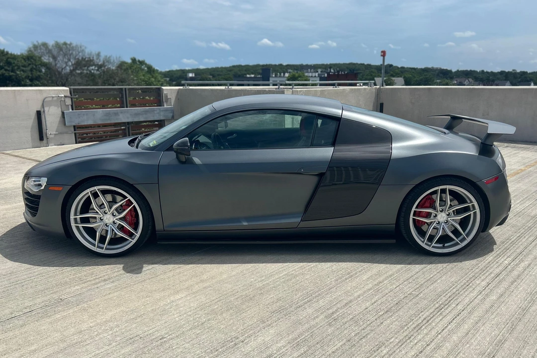 2012 Audi 42 R8 - Image 3 of 31
