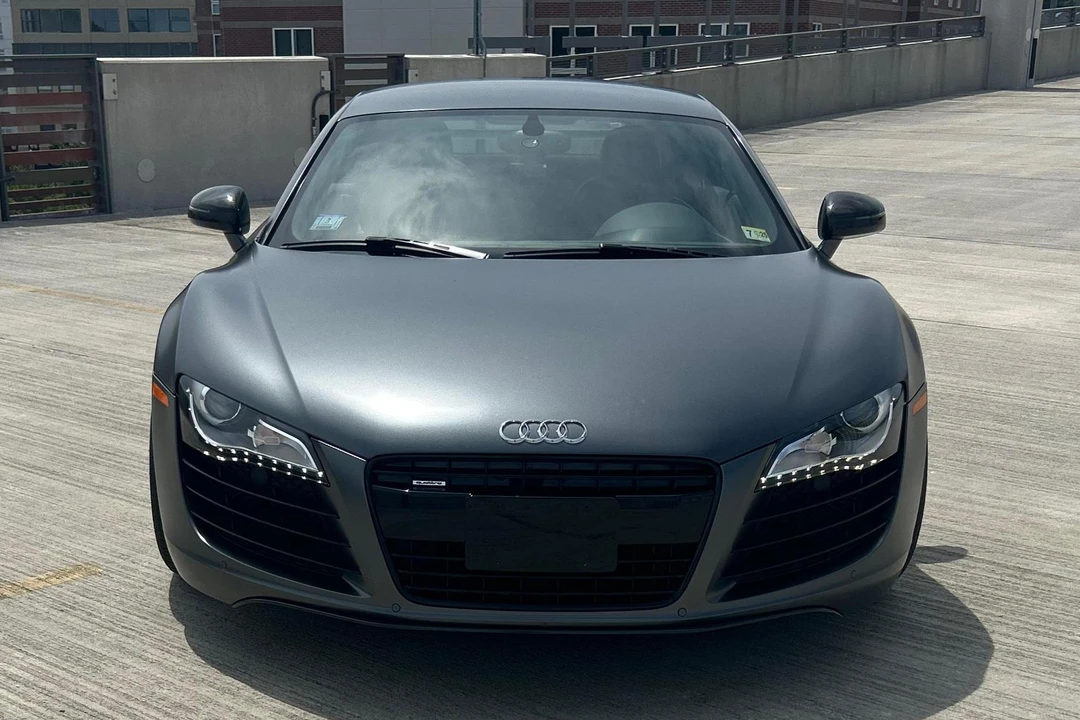 2012 Audi 42 R8 - Image 2 of 31