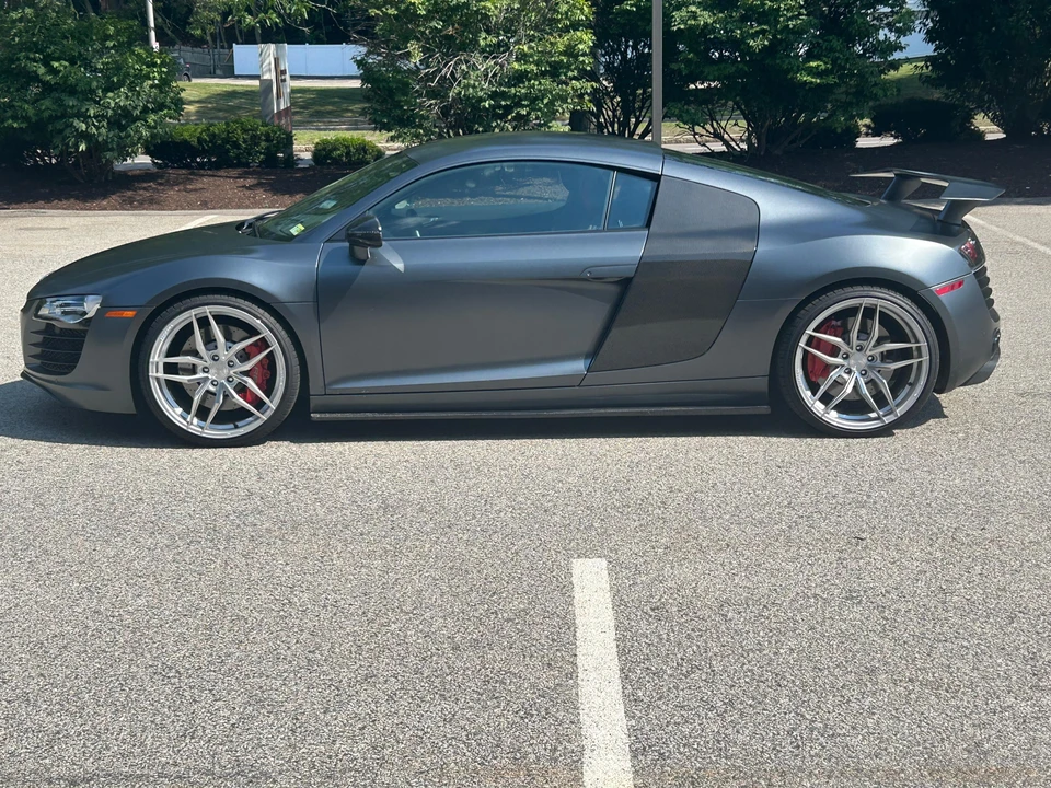 2012 Audi 42 R8 - Image 7 of 31