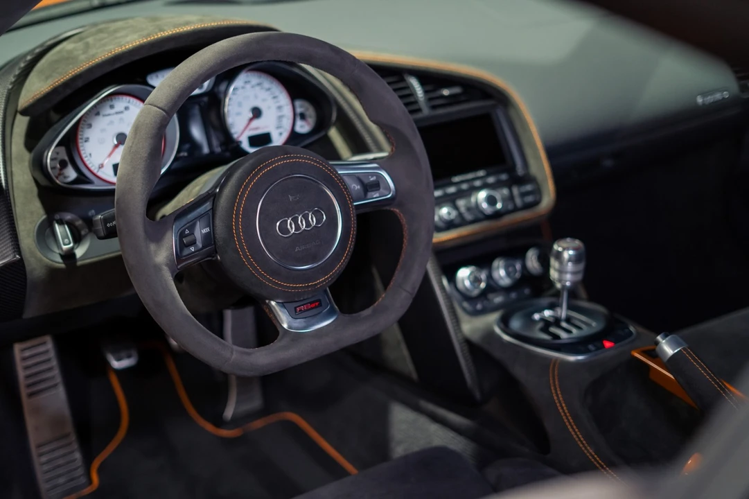 2012 Audi 42 R8 - Image 3 of 31