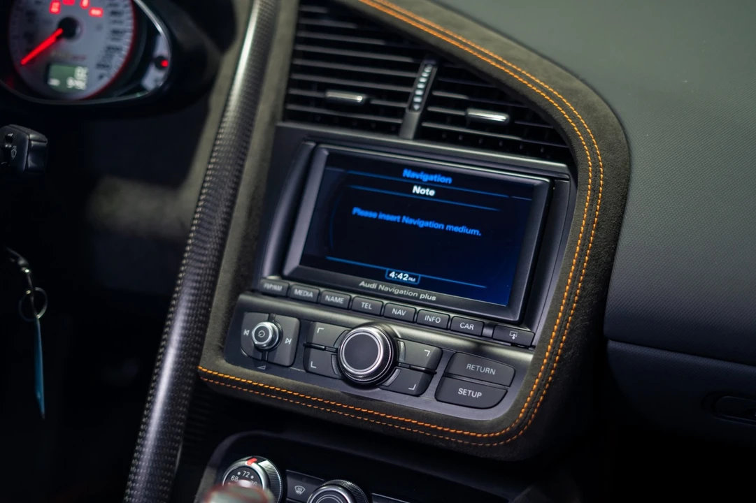 2012 Audi 42 R8 - Image 24 of 31