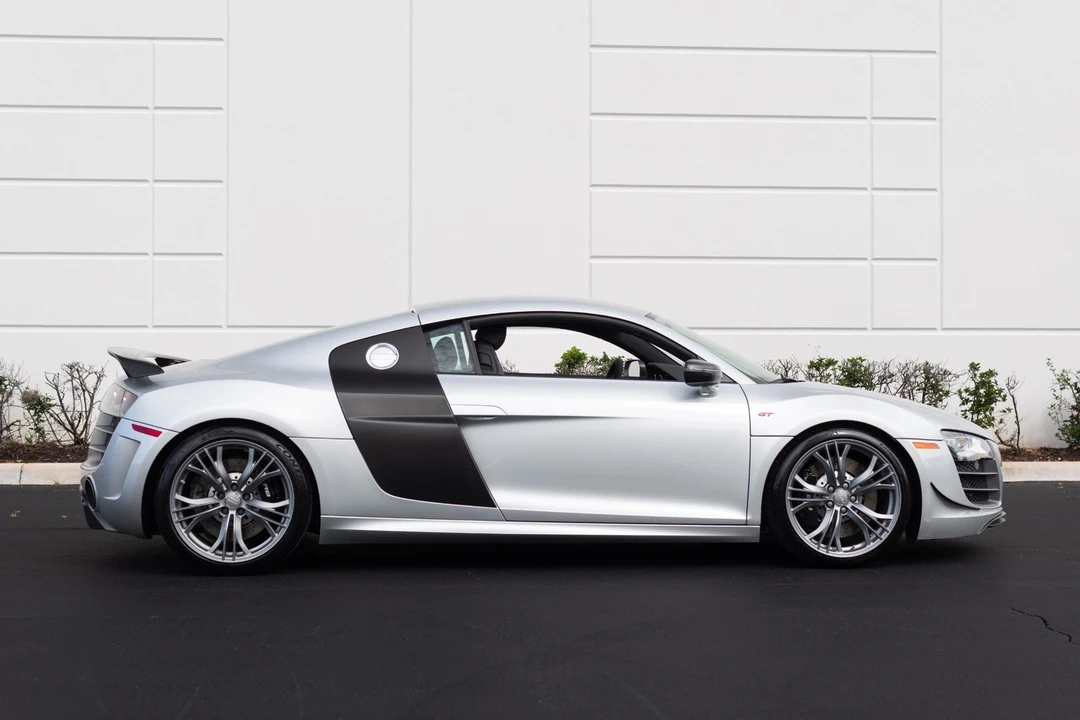 2012 Audi 42 R8 - Image 14 of 31