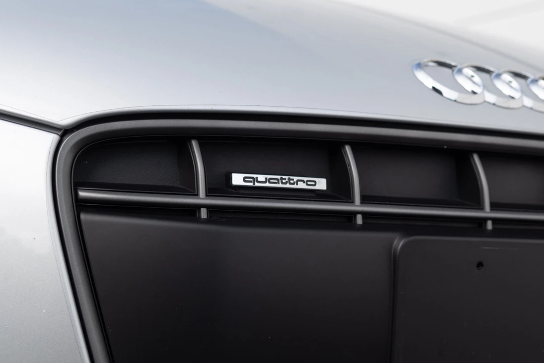 2012 Audi 42 R8 - Image 12 of 31