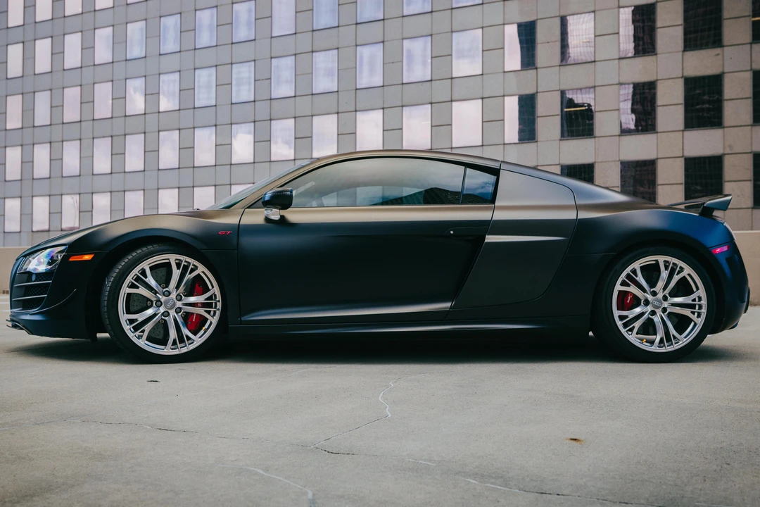 2012 Audi 42 R8 - Image 3 of 31