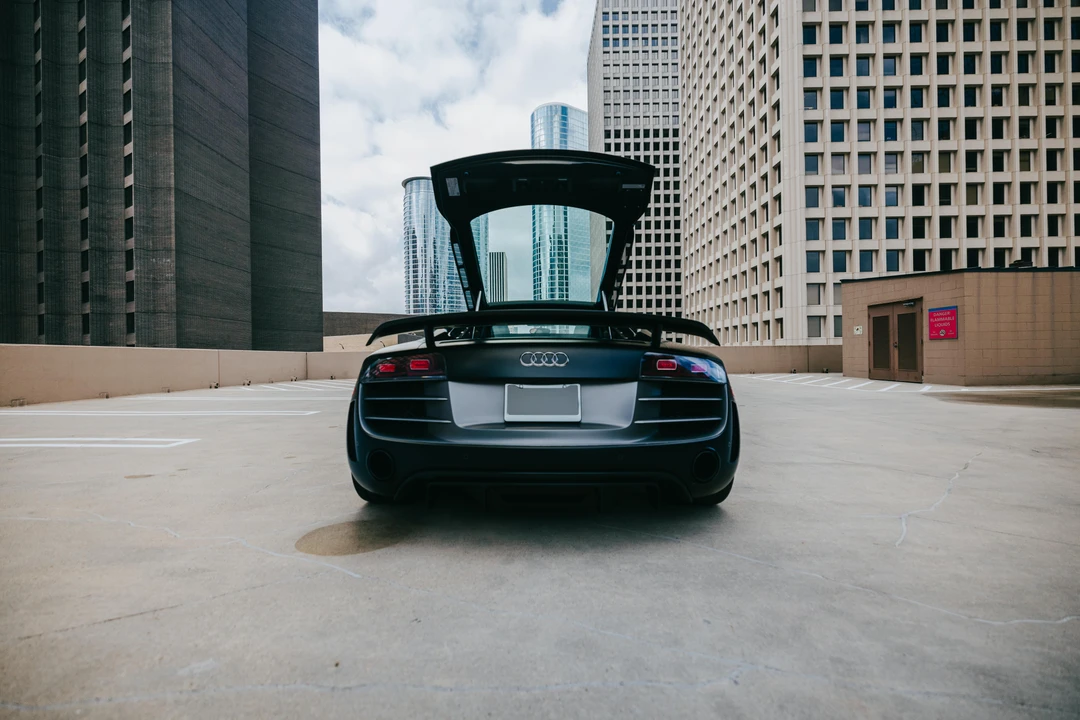 2012 Audi 42 R8 - Image 14 of 31