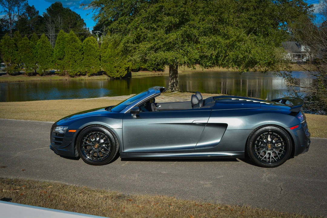 2012 Audi 42 R8 - Image 8 of 31