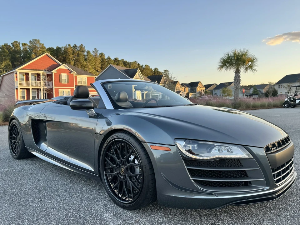 2012 Audi 42 R8 - Image 23 of 31