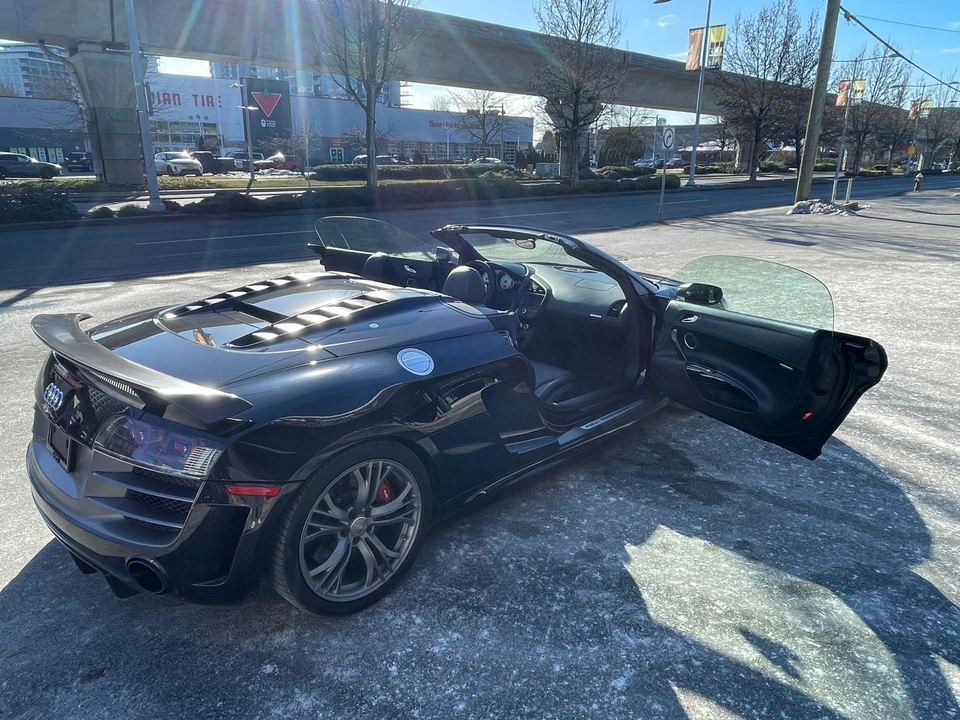 2012 Audi 42 R8 - Image 24 of 31