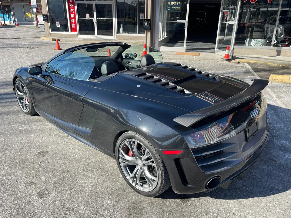 2012 Audi 42 R8 - Image 14 of 31