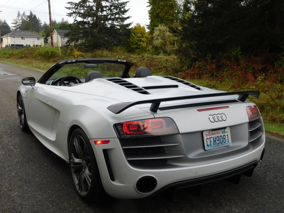 2012 Audi 42 R8 - Image 9 of 31