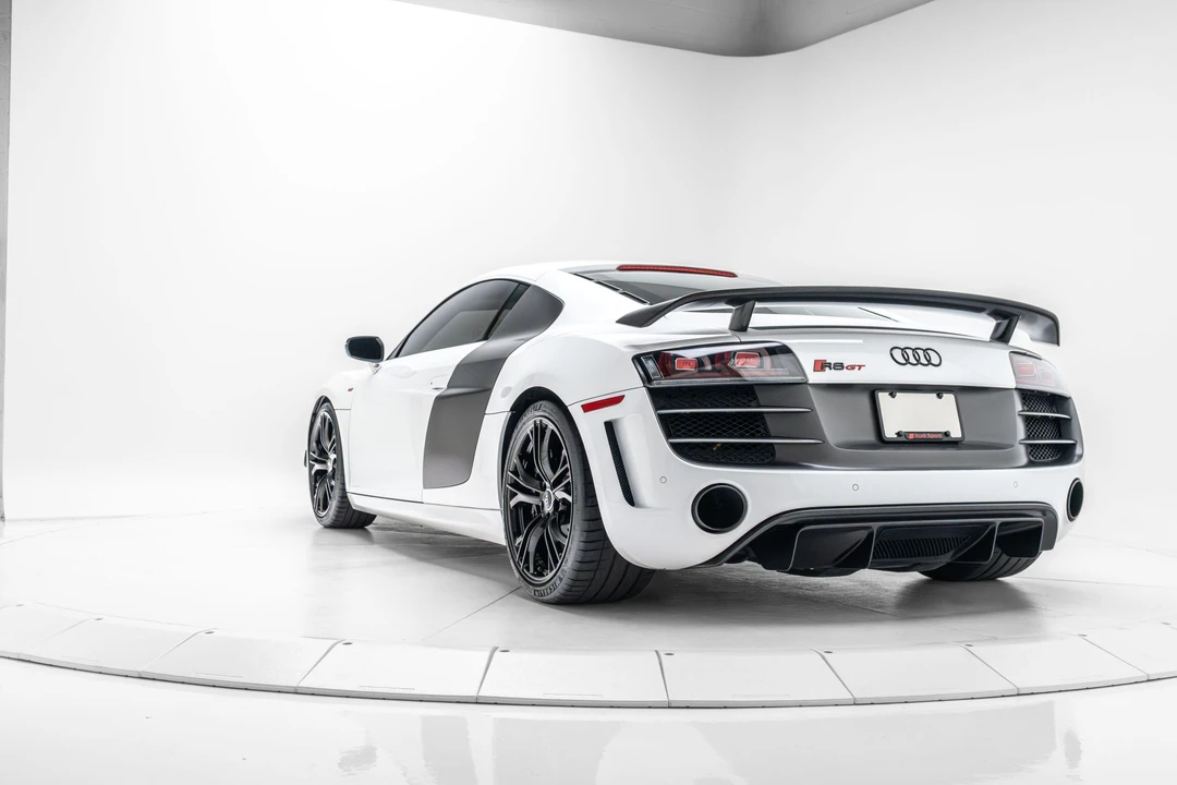 2012 Audi 42 R8 - Image 26 of 31