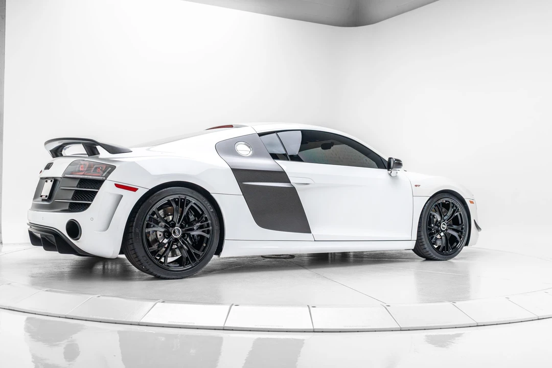 2012 Audi 42 R8 - Image 18 of 31