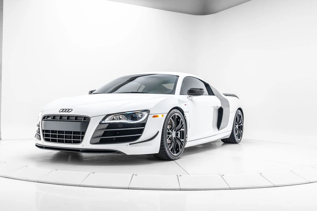 2012 Audi 42 R8 - Image 4 of 31