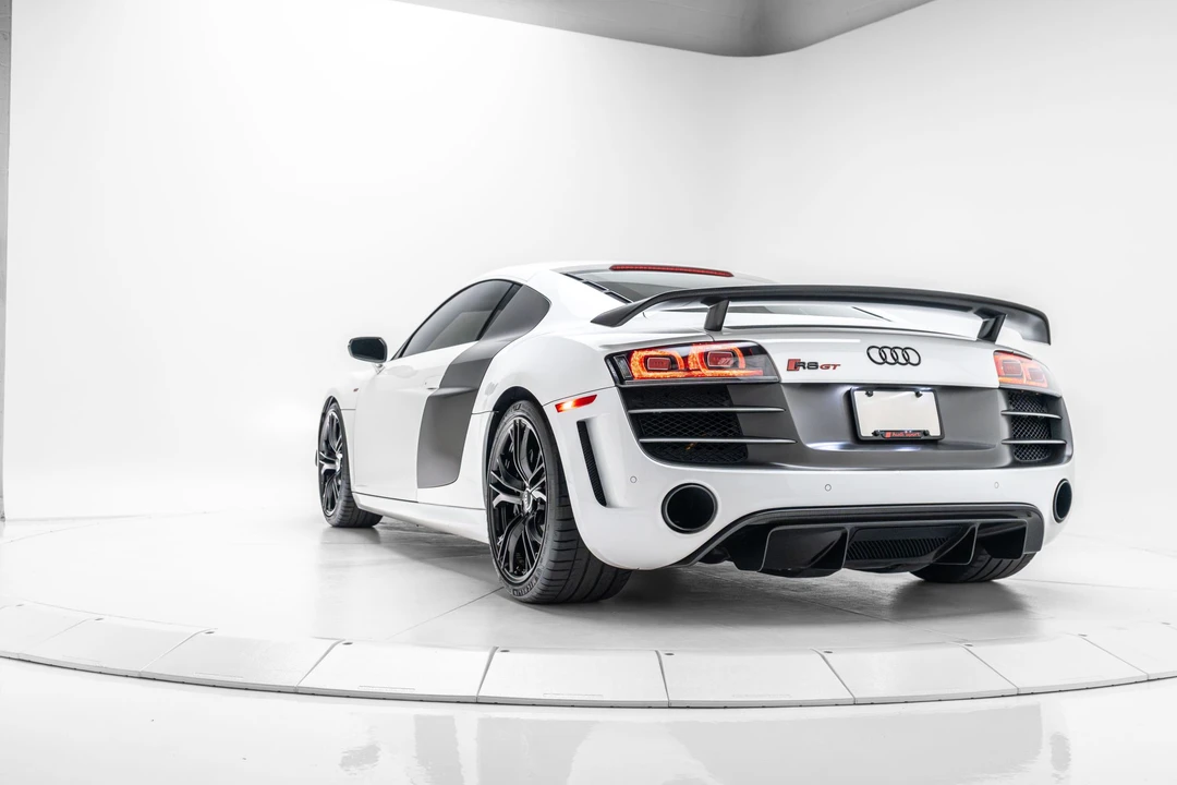 2012 Audi 42 R8 - Image 27 of 31