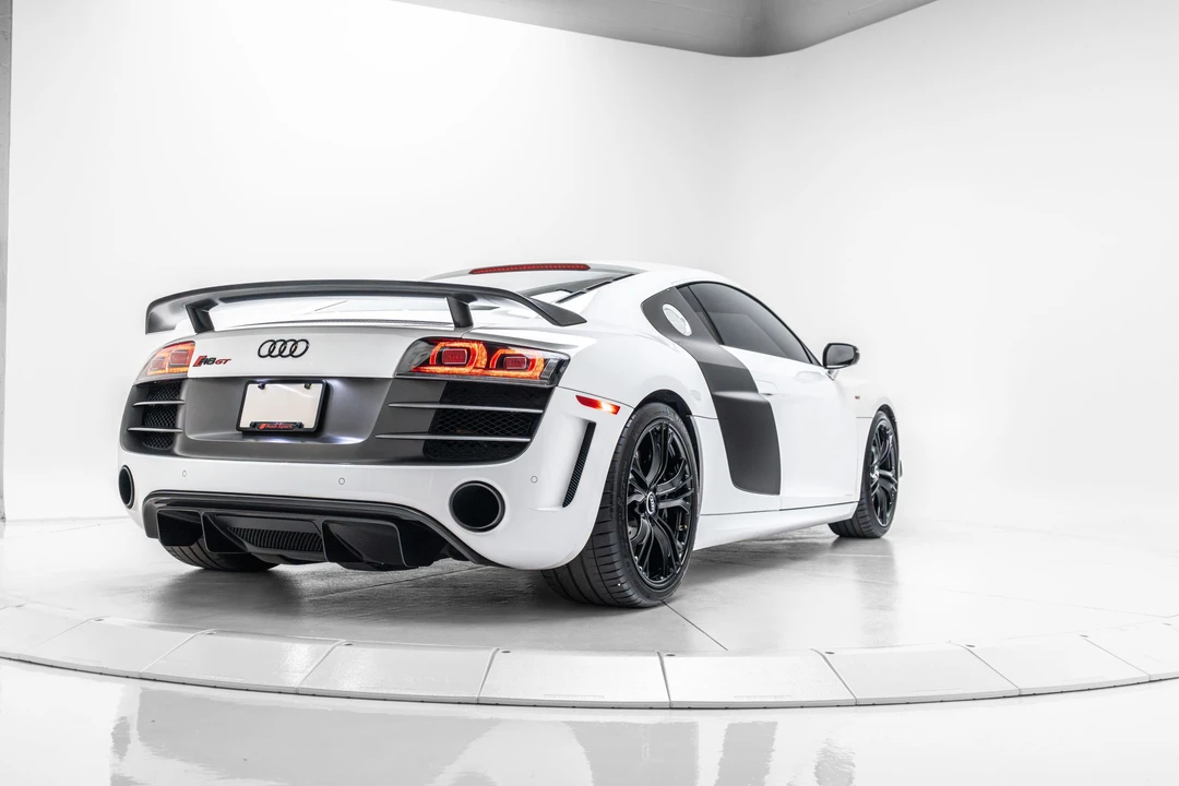2012 Audi 42 R8 - Image 20 of 31