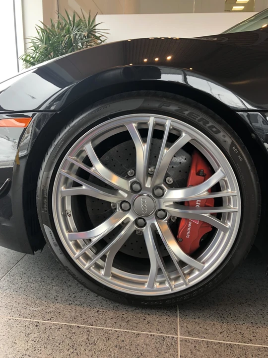 2012 Audi 42 R8 - Image 11 of 31