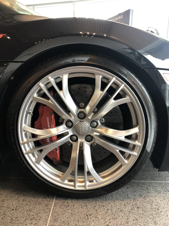 2012 Audi 42 R8 - Image 12 of 31