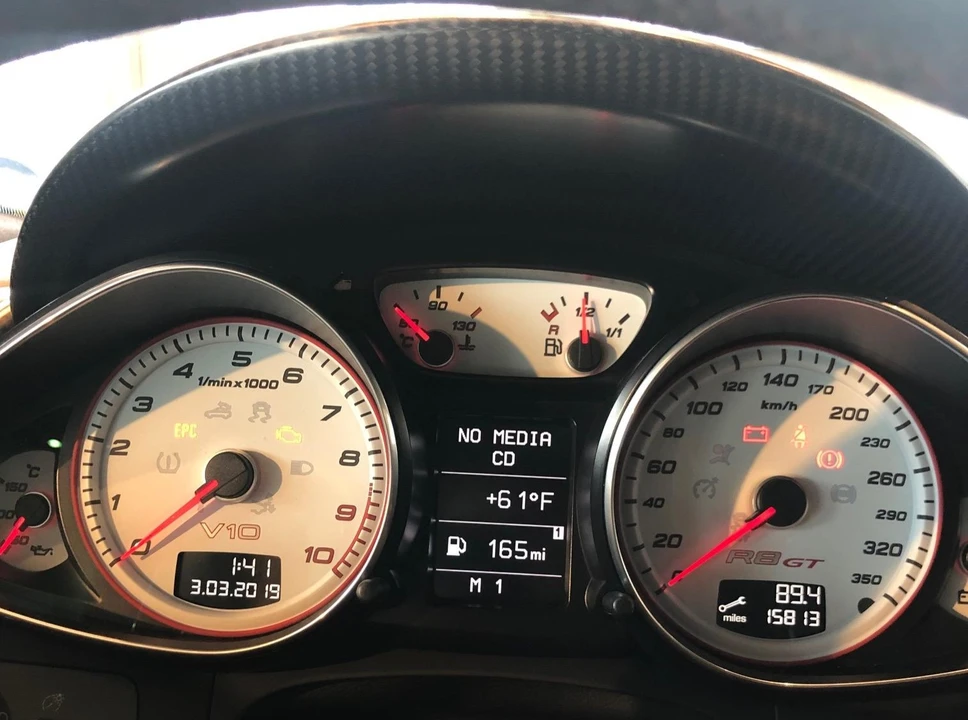 2012 Audi 42 R8 - Image 26 of 31
