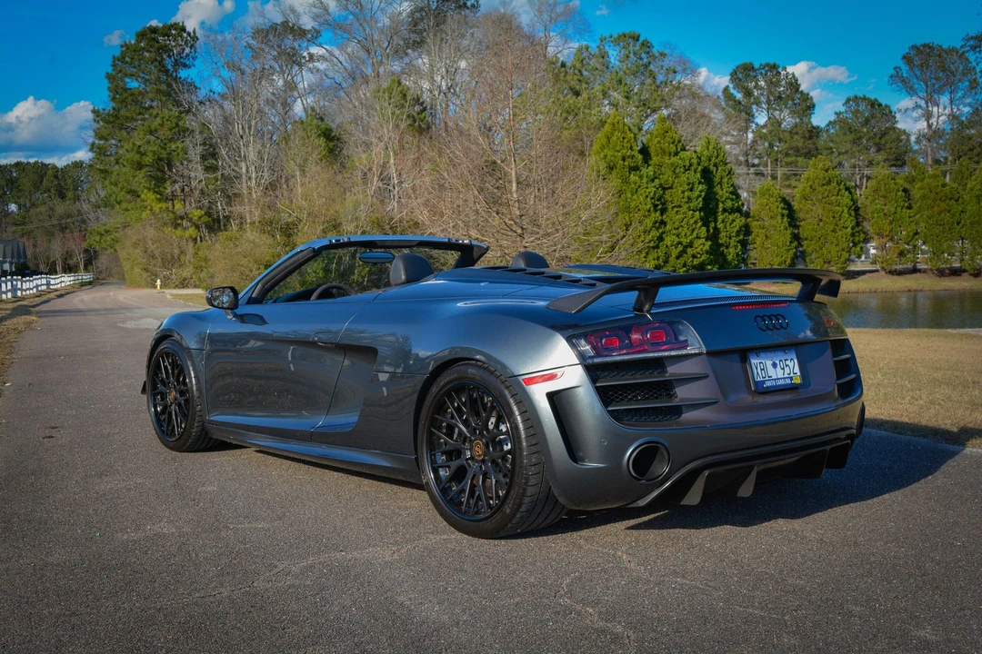 2012 Audi 42 R8 - Image 2 of 5