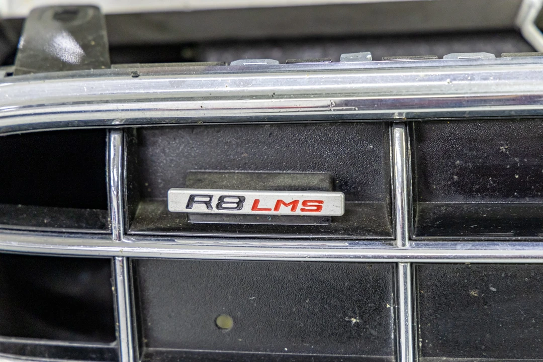 2012 Audi 42 R8 - Image 27 of 31