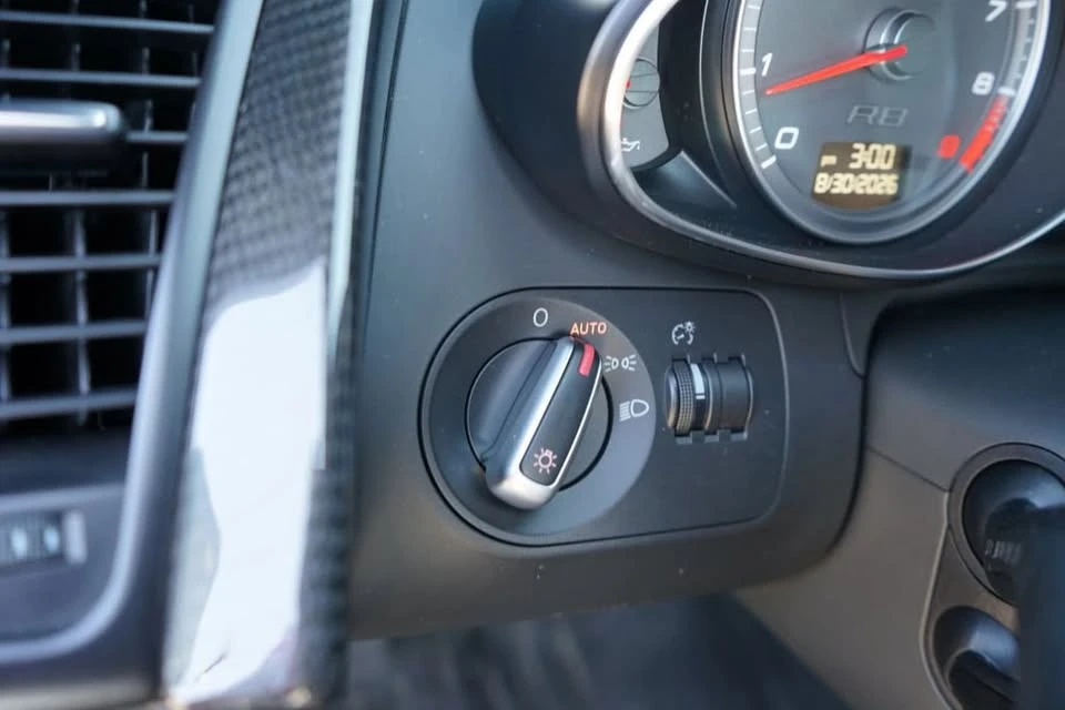2012 Audi 42 R8 - Image 9 of 20
