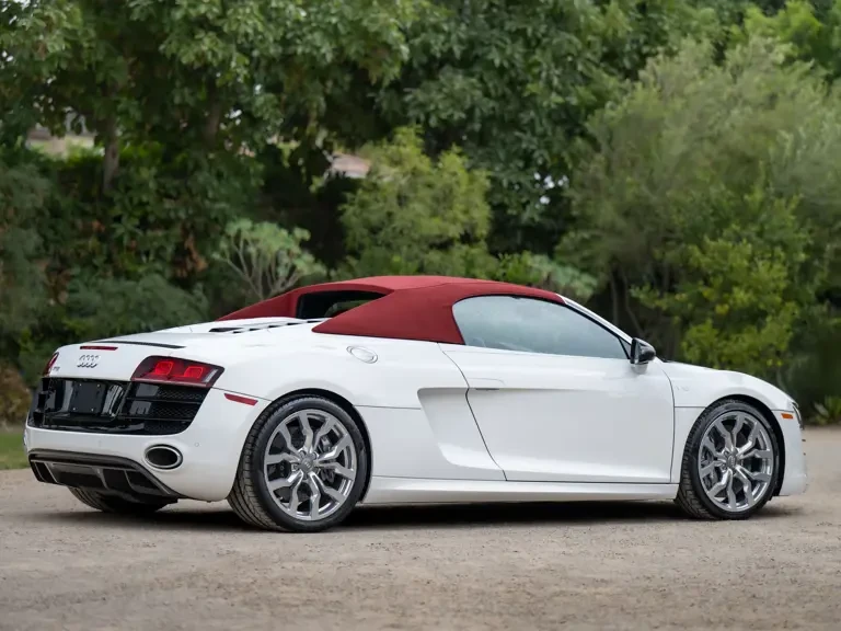 2012 Audi 42 R8 - Image 3 of 31