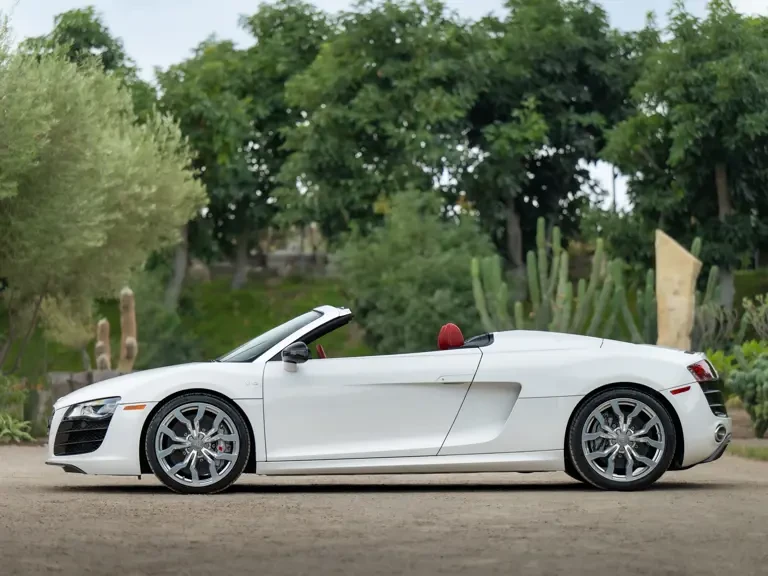 2012 Audi 42 R8 - Image 6 of 31