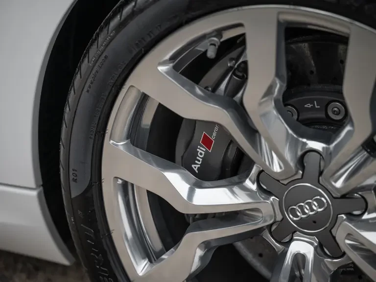 2012 Audi 42 R8 - Image 13 of 31