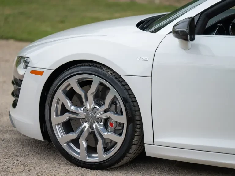 2012 Audi 42 R8 - Image 14 of 31