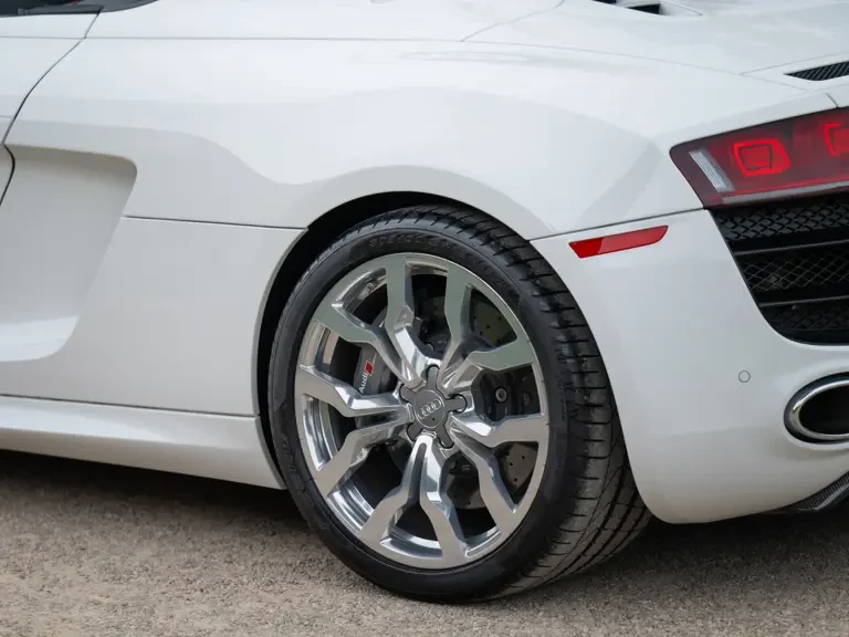 2012 Audi 42 R8 - Image 16 of 31