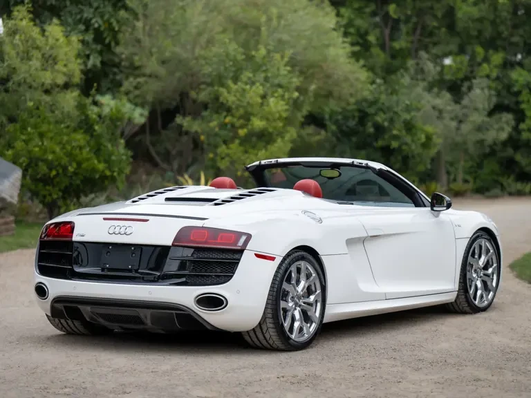 2012 Audi 42 R8 - Image 10 of 31