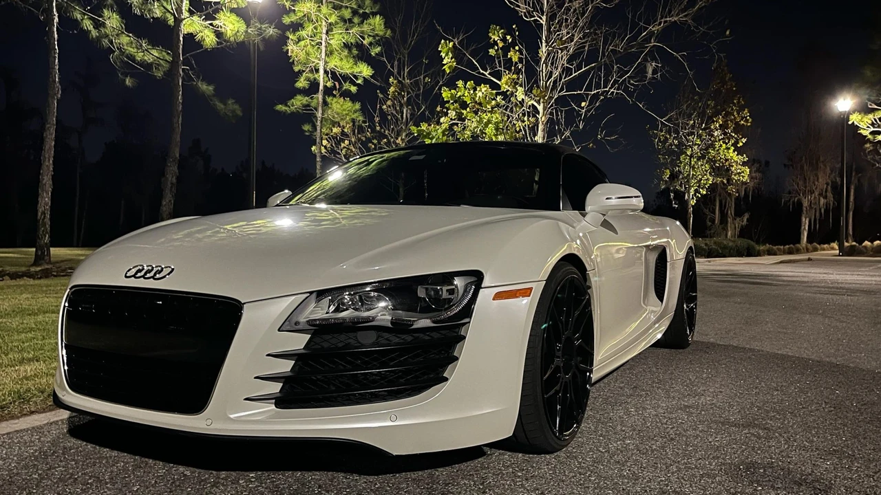 2012 Audi 42 R8 - Image 30 of 31
