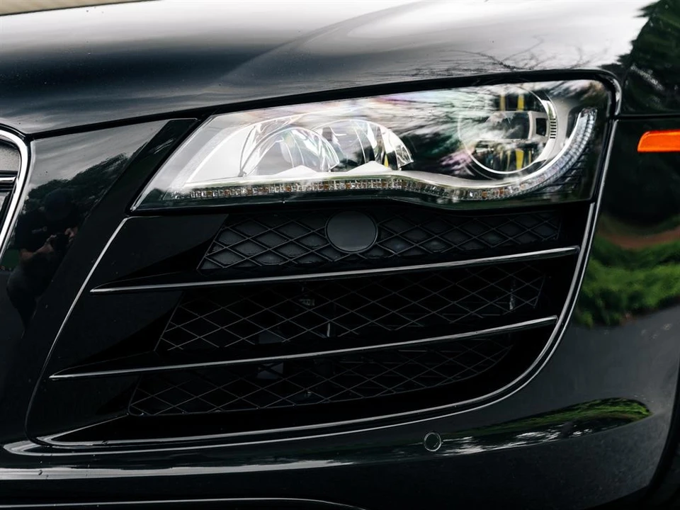 2012 Audi 42 R8 - Image 19 of 21