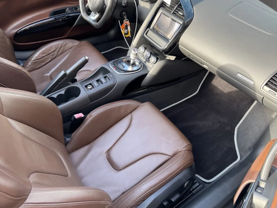 2012 Audi 42 R8 - Image 10 of 12