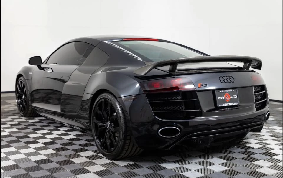 2012 Audi 42 R8 - Image 2 of 15