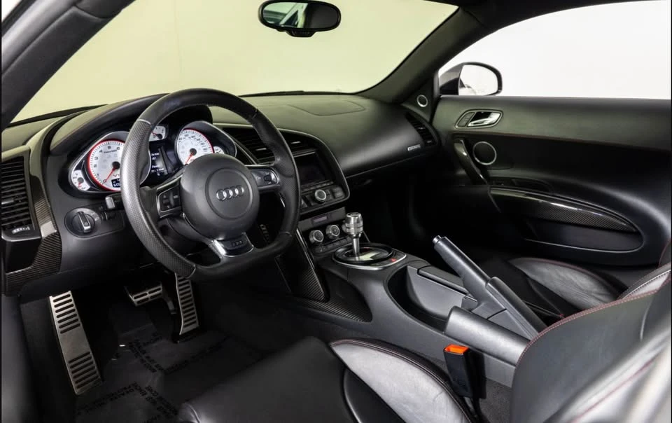 2012 Audi 42 R8 - Image 6 of 15