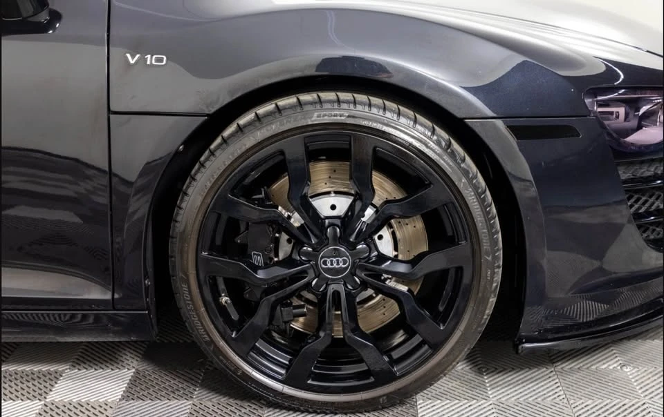 2012 Audi 42 R8 - Image 10 of 15