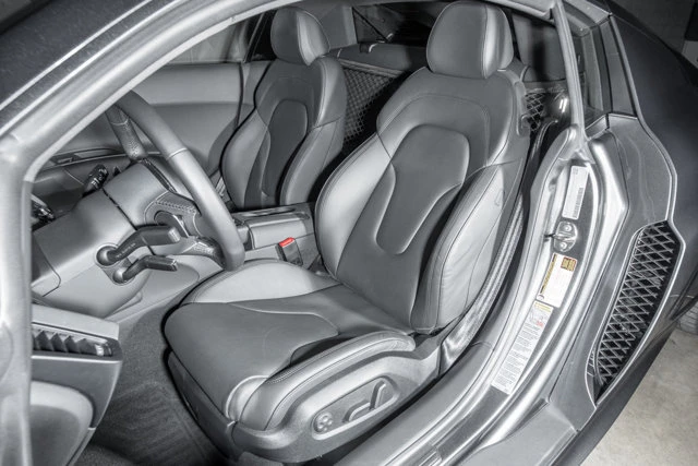 2012 Audi 42 R8 - Image 7 of 10
