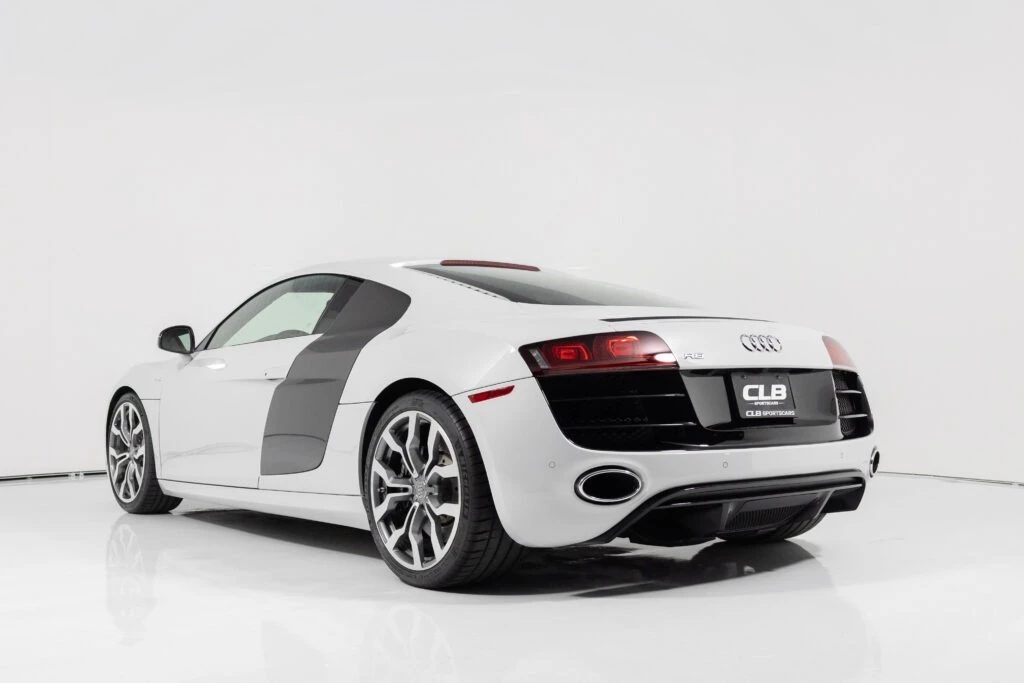 2012 Audi 42 R8 - Image 8 of 31