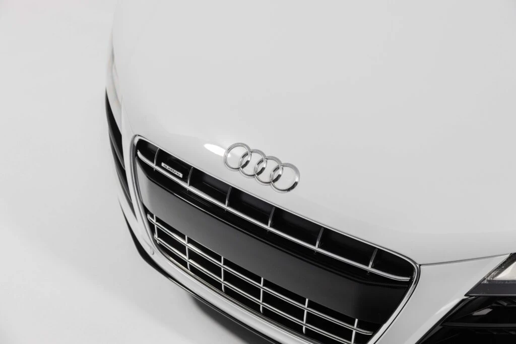 2012 Audi 42 R8 - Image 18 of 31